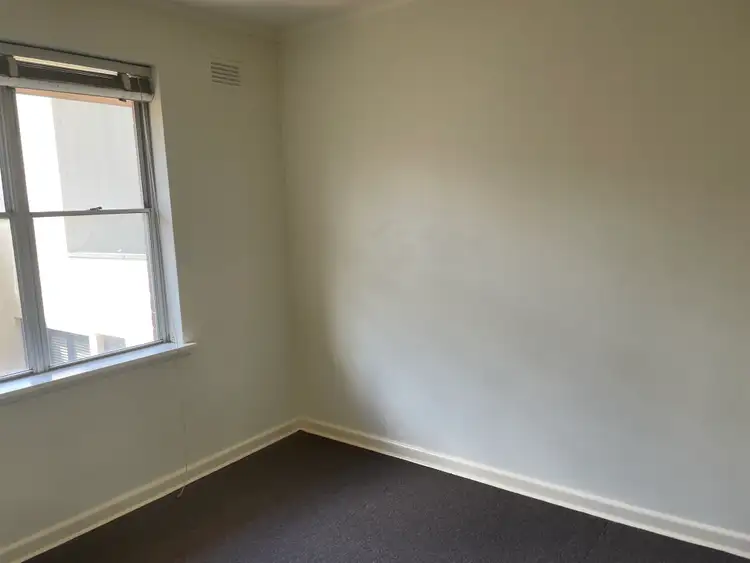 Fourth view of Homely apartment listing, 4/535 Tooronga Road, Hawthorn East VIC 3123