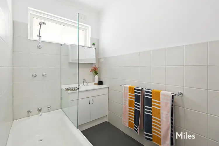 Fourth view of Homely unit listing, 4/62 Bridge Street, Eltham VIC 3095