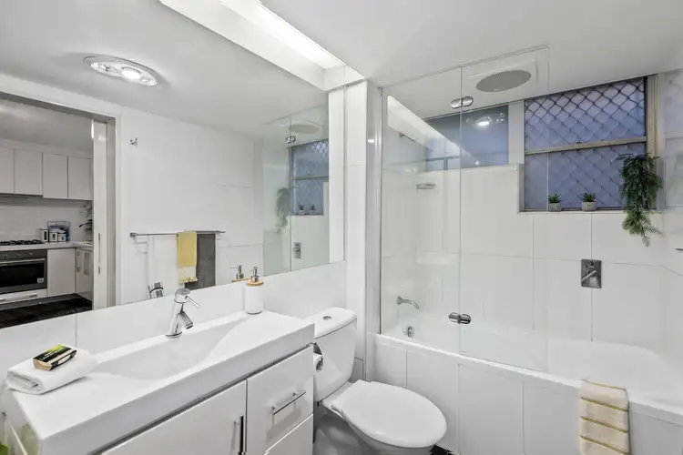 Third view of Homely unit listing, 5/25 Harold Street, Ascot Vale VIC 3032