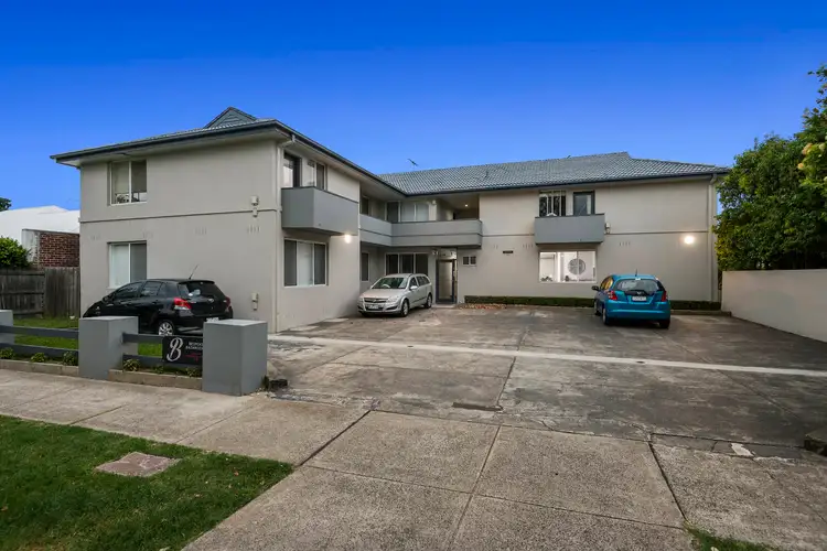 1/64 Powell Street, Yarraville VIC 3013