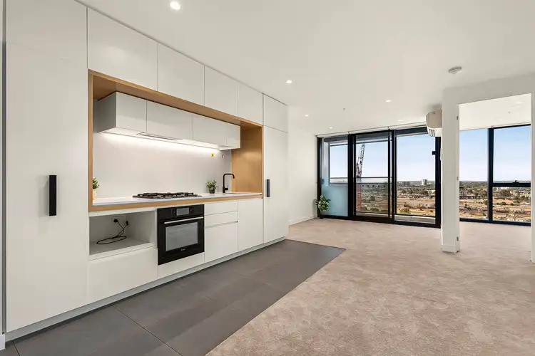 421 Docklands Drive