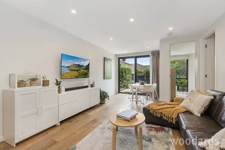 Second view of Homely apartment listing, 4/22 Bent Street, Bentleigh VIC 3204