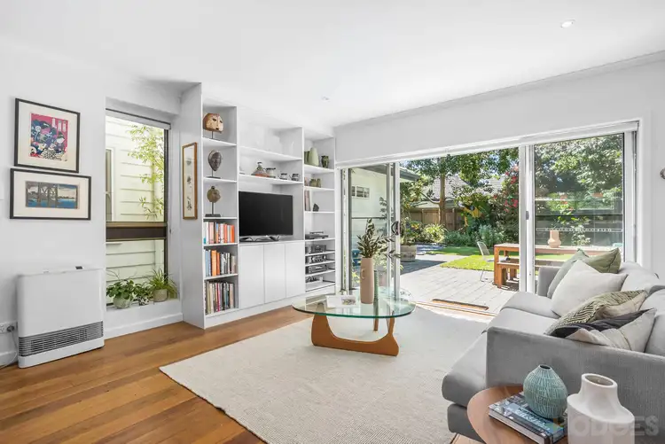 Fourth view of Homely house listing, 5 Holt Court, Mordialloc VIC 3195