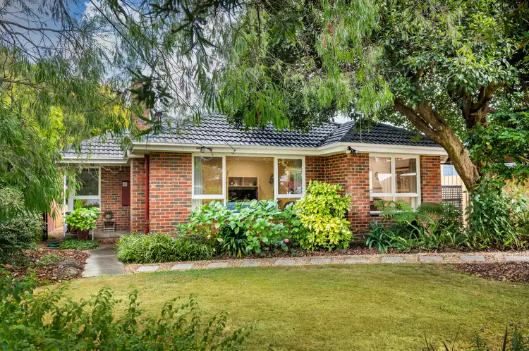 2 Victory Street, Mitcham VIC 3132