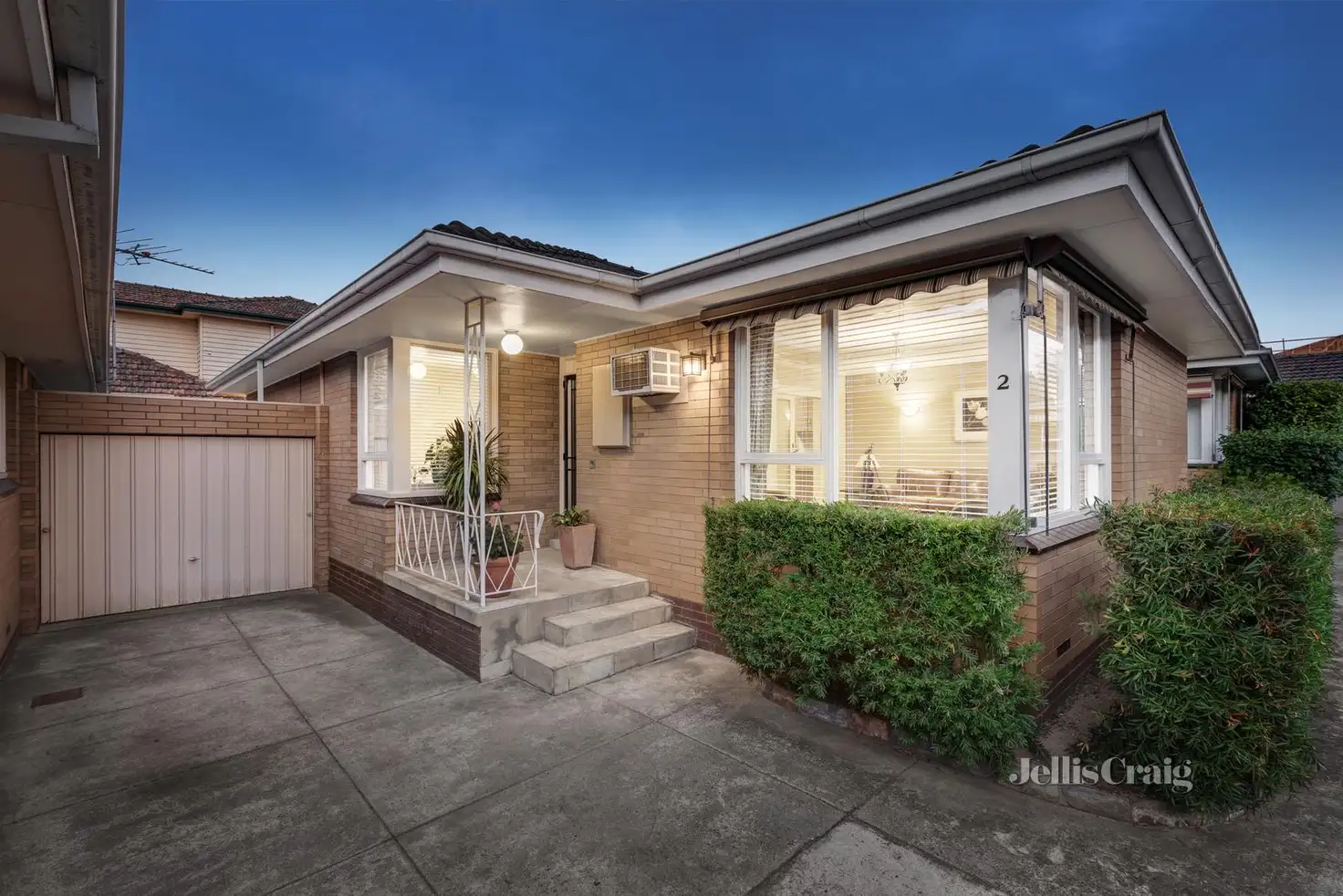 Main view of Homely unit listing, 2/2 Capitol Avenue, Mckinnon VIC 3204
