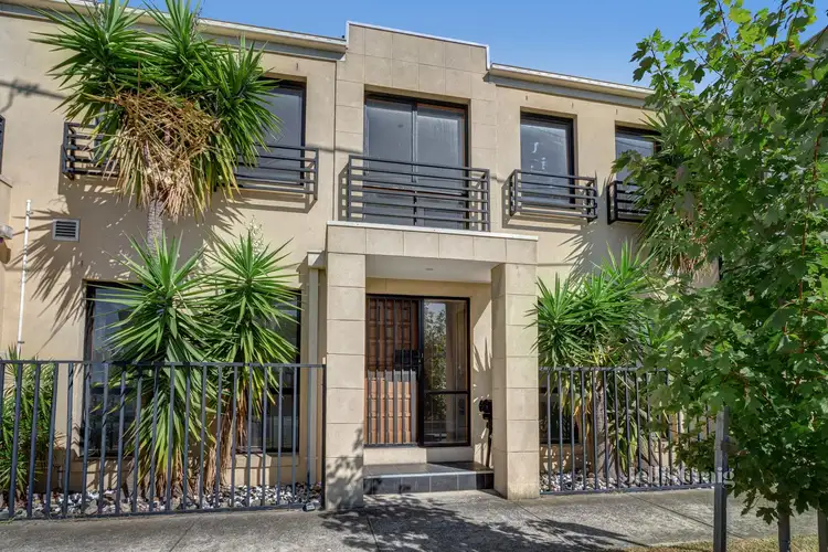 33 Collins Street, Ormond VIC 3204