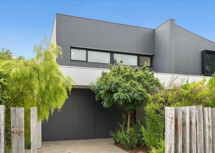2C Russell Street, Newtown VIC 3220
