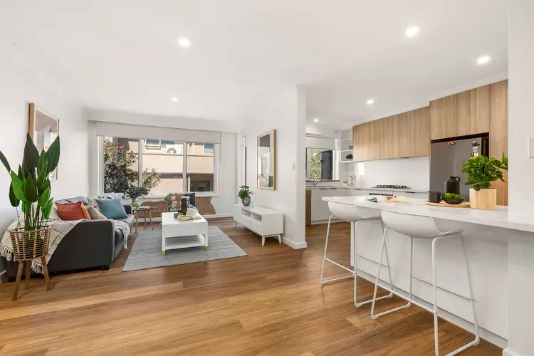 Fourth view of Homely apartment listing, 6/108 Walpole Street, Kew VIC 3101