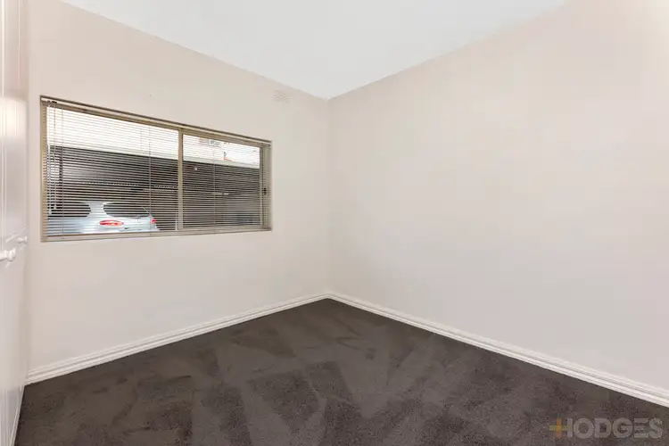 Fifth view of Homely apartment listing, 2/28 Warrigal Road, Parkdale VIC 3195