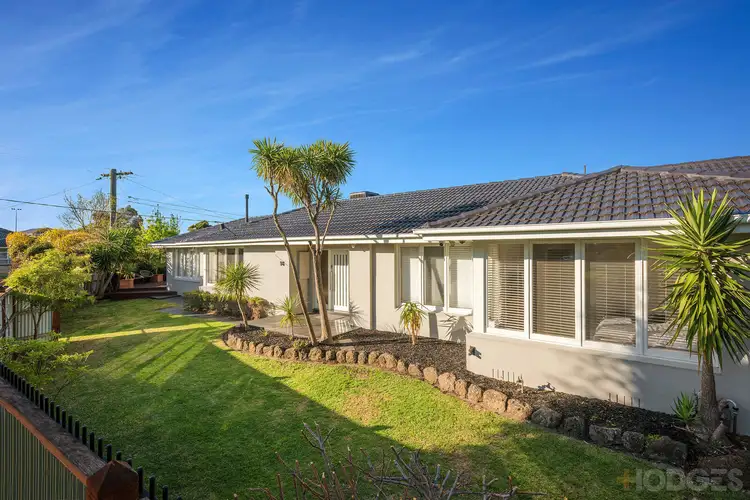 14 Albany Crescent, Aspendale VIC 3195