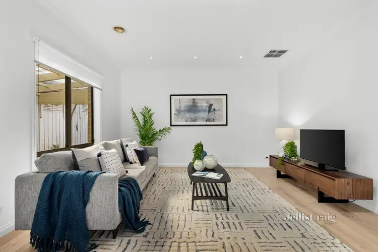 Fifth view of Homely townhouse listing, 2/96 Castlewood Street, Bentleigh East VIC 3165
