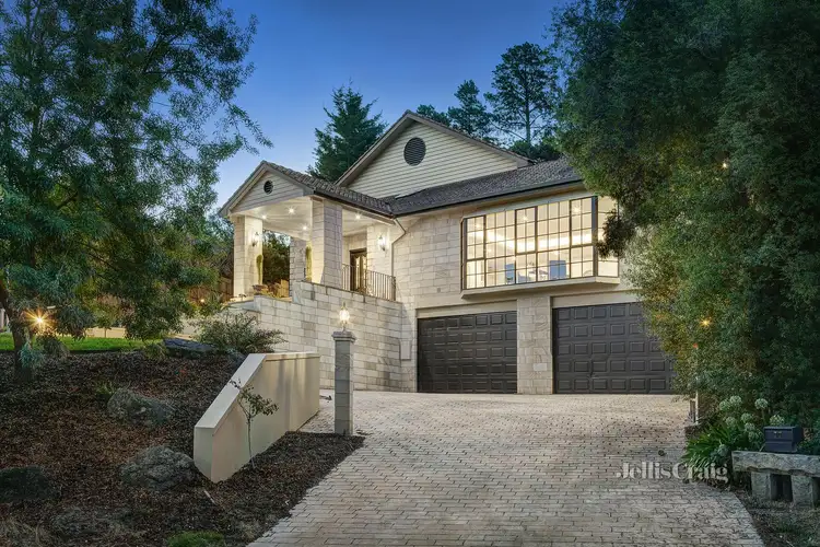 77 Maroong Drive, Research VIC 3095