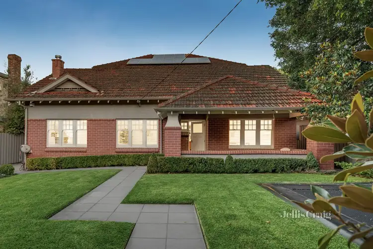 38 Montclair Avenue, Brighton VIC 3186