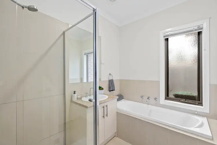 Sixth view of Homely unit listing, 2/104 Normanby Avenue, Thornbury VIC 3071