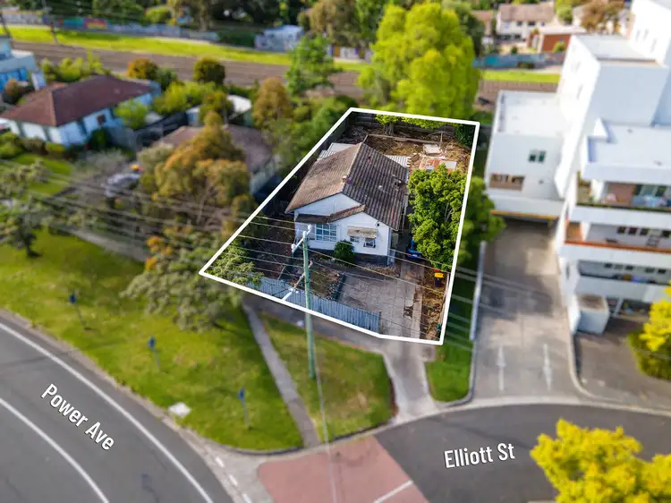 36 Power Avenue, Ashwood VIC 3147