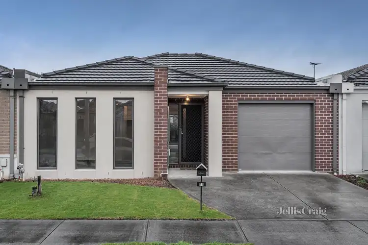 Main view of Homely house listing, 17 Persimmon Way, Doreen VIC 3754