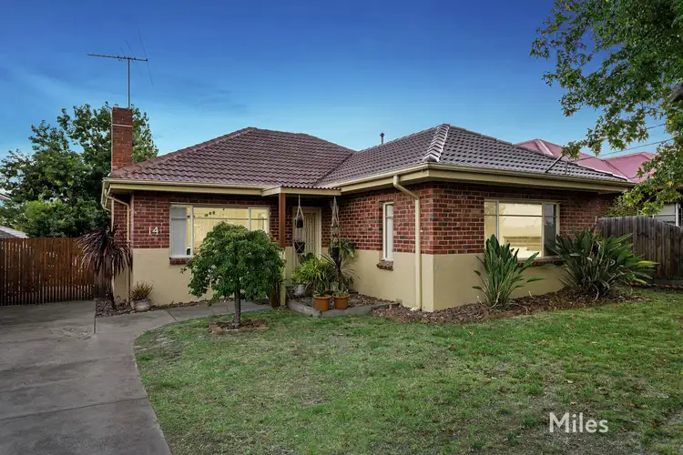 14 St James Road, Heidelberg VIC 3084