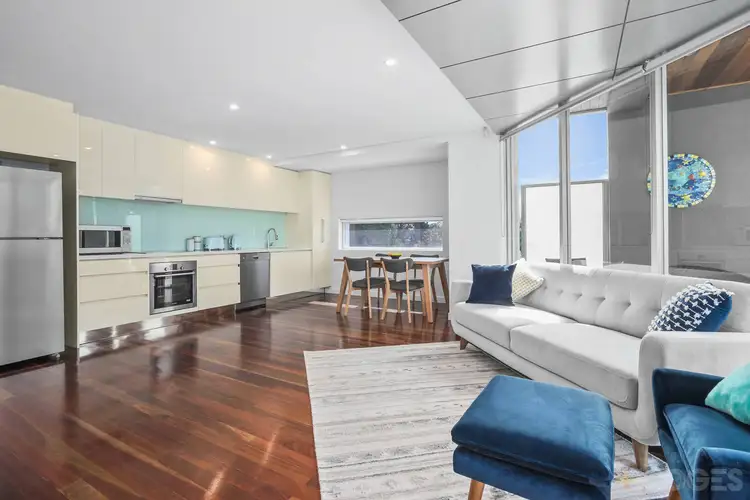 Third view of Homely apartment listing, 6/25-27 Nepean Highway, Aspendale VIC 3195