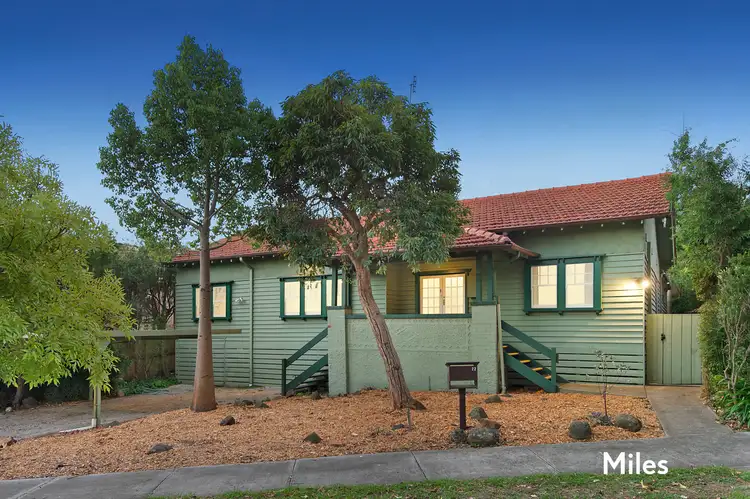 22 Menzie Grove, Eaglemont VIC 3084