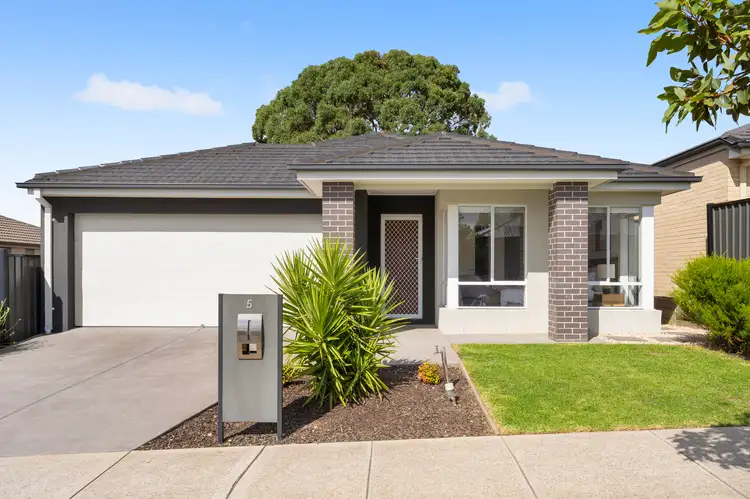 5 Clanedin Avenue, Mernda VIC 3754