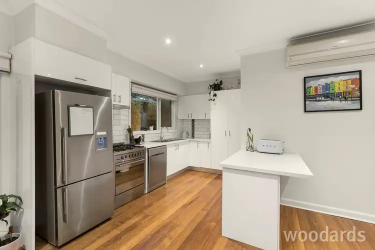 Fifth view of Homely house listing, 33 The Crest, Bulleen VIC 3105