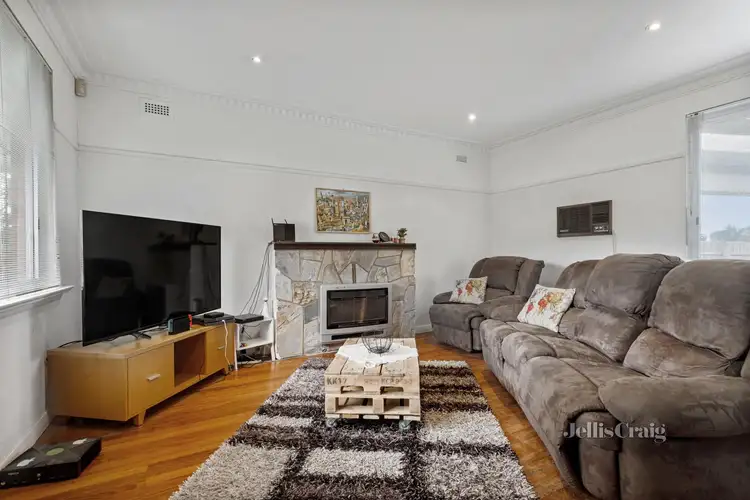 Second view of Homely house listing, 6 Ella Street, Murrumbeena VIC 3163