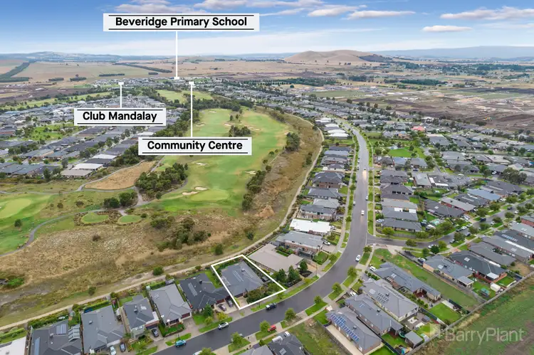 102 Mandalay Cct, Beveridge VIC 3753