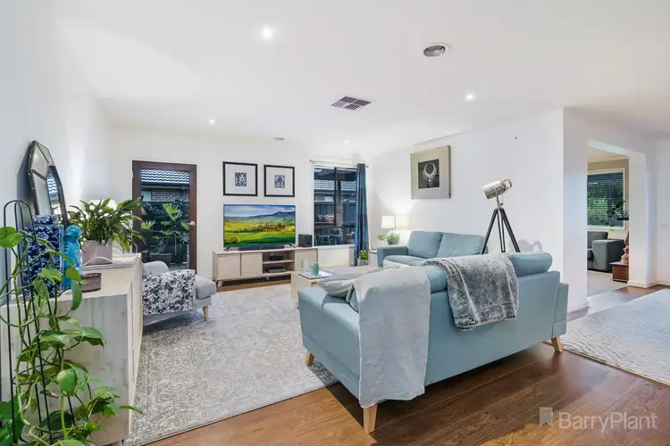 Fifth view of Homely house listing, 102 Mandalay Cct, Beveridge VIC 3753