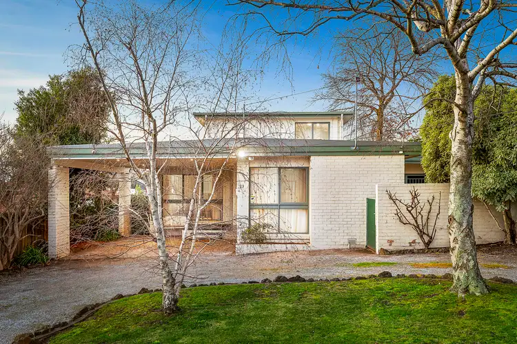 23 Parkhill Drive, Ashwood VIC 3147