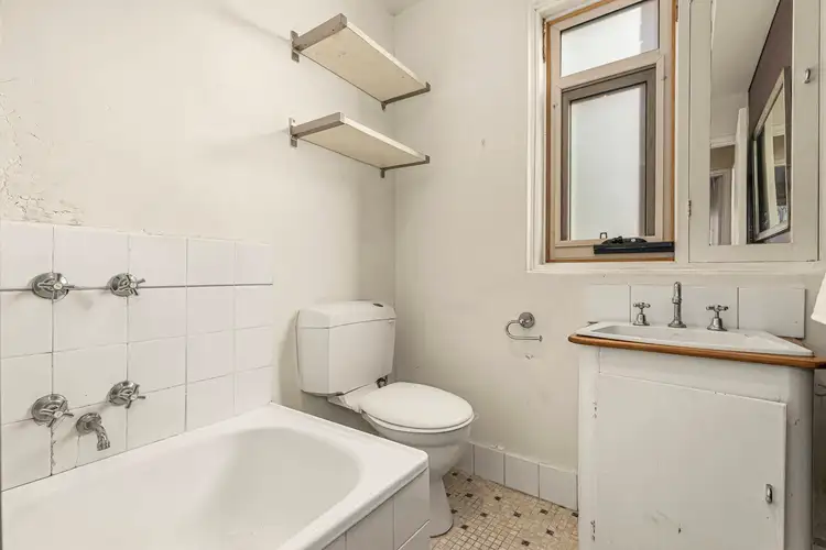 Fifth view of Homely apartment listing, 1/3 Quat Quatta Avenue, Ripponlea VIC 3185