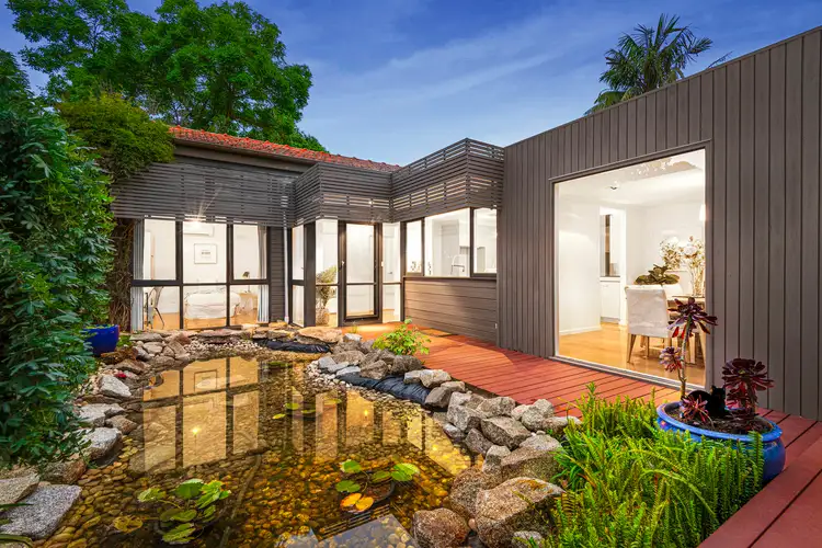 30 Milton Street, Canterbury VIC 3126