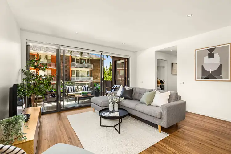 Second view of Homely apartment listing, 4/561 Glenferrie Road, Hawthorn VIC 3122