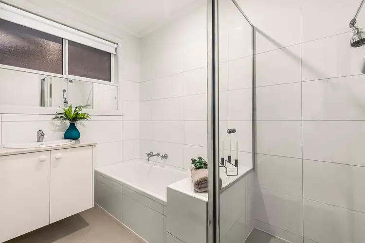 Fifth view of Homely unit listing, 1/980 Burke Road, Balwyn VIC 3103
