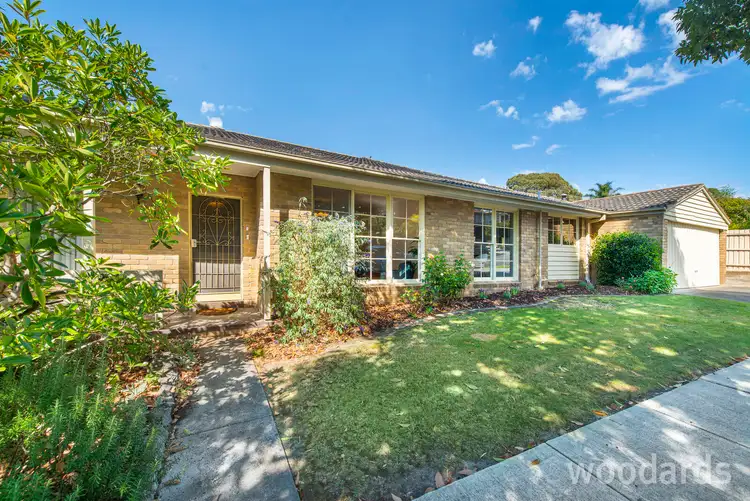 1 Sunnybrook Drive, Wheelers Hill VIC 3150