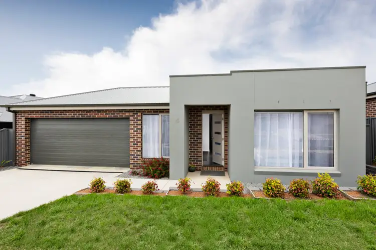 4 Longford Road, Alfredton VIC 3350