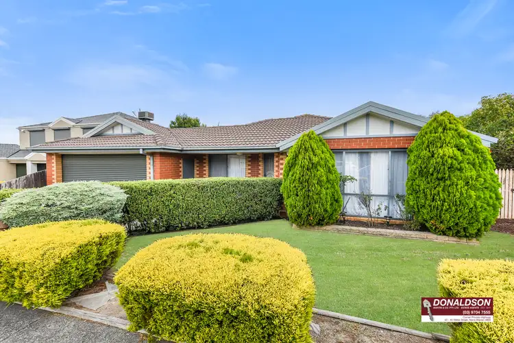 Second view of Homely house listing, 3 Winterton Court, Hallam VIC 3803