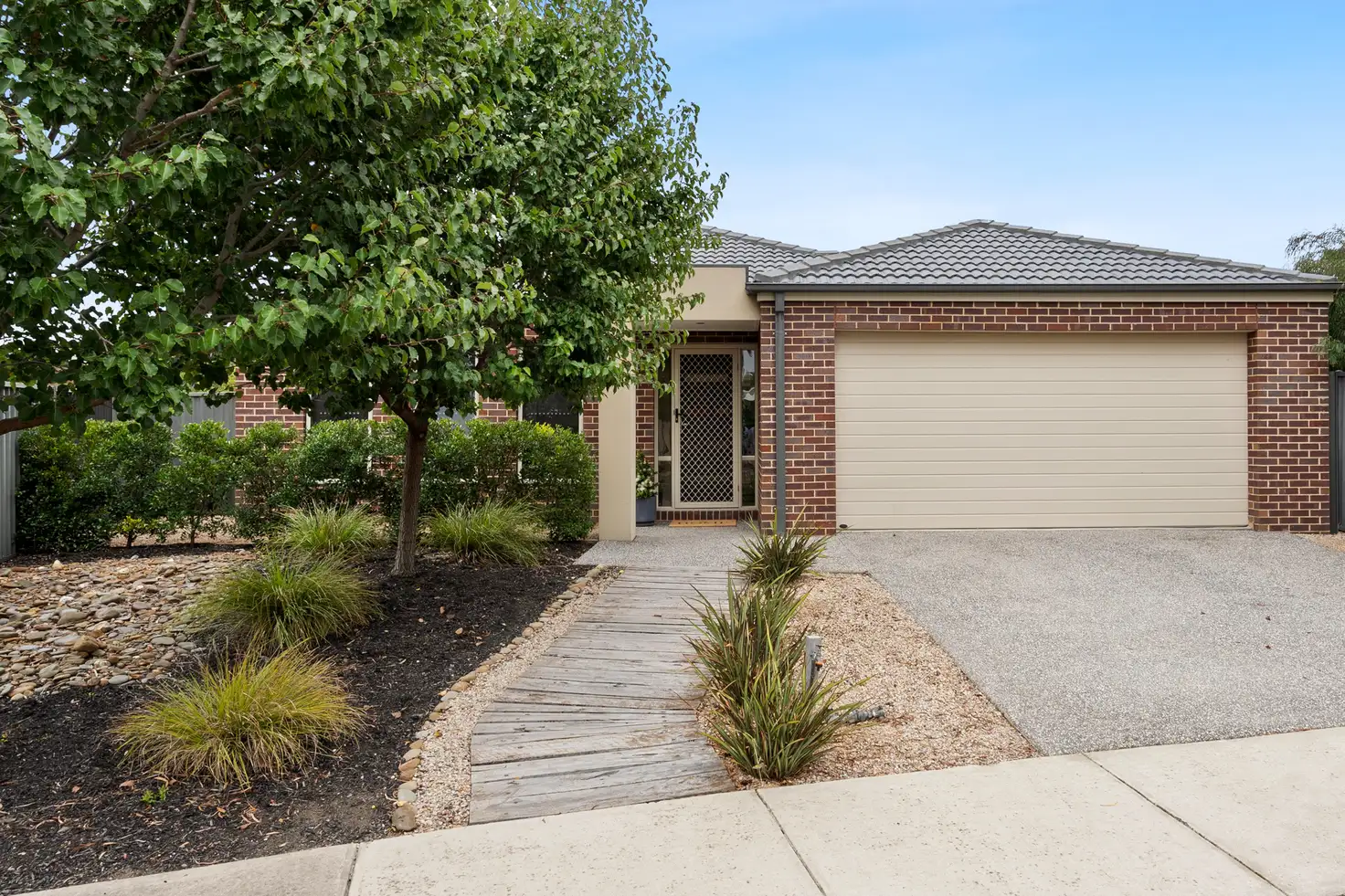 Main view of Homely house listing, 17 Bluebill Court, Lara VIC 3212