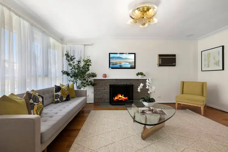 Second view of Homely house listing, 5 Jeffery Avenue, Noble Park VIC 3174