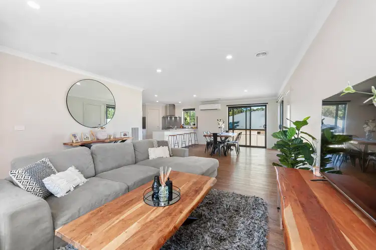 Fifth view of Homely house listing, 9 Linsdell Court, Canadian VIC 3350