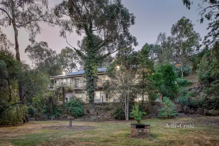 2-4 Antoinette Boulevard, Eltham VIC 3095
