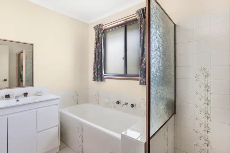 Sixth view of Homely unit listing, 1/19-21 Princes Highway, Pakenham VIC 3810