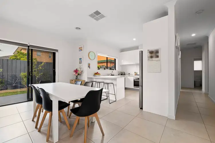 Fifth view of Homely house listing, 2/1072 North Road, Bentleigh East VIC 3165
