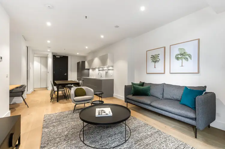704/14 Queens Road, Melbourne VIC 3004