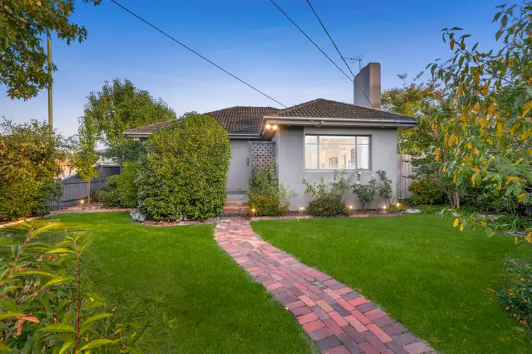 10 Closter Avenue, Ashwood VIC 3147