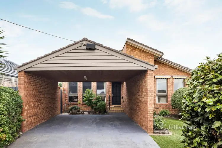 Main view of Homely townhouse listing, 1/20 Crosbie Road, Murrumbeena VIC 3163