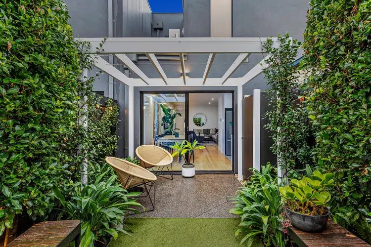 33B Emma Street