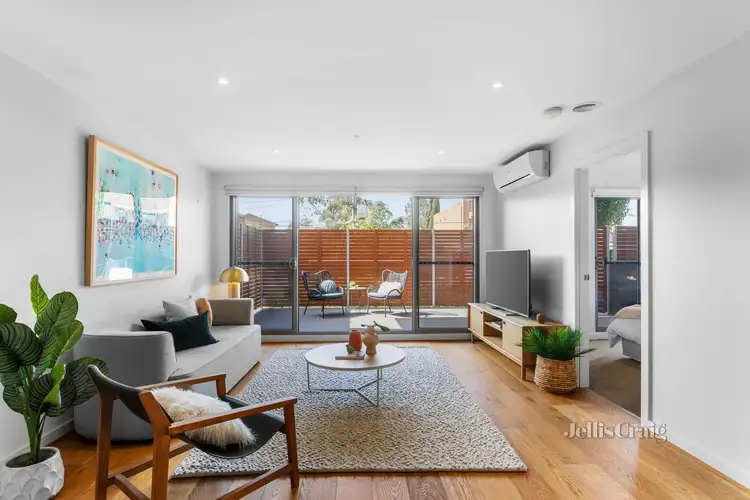 Main view of Homely apartment listing, 1/41 Murrumbeena Road, Murrumbeena VIC 3163