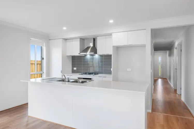 Second view of Homely house listing, 10 Sorrel Avenue, Bonshaw VIC 3352