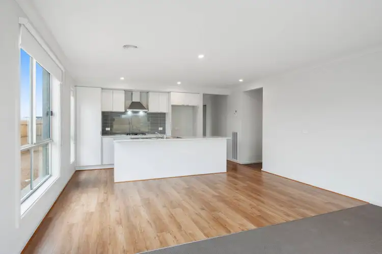 Third view of Homely house listing, 10 Sorrel Avenue, Bonshaw VIC 3352