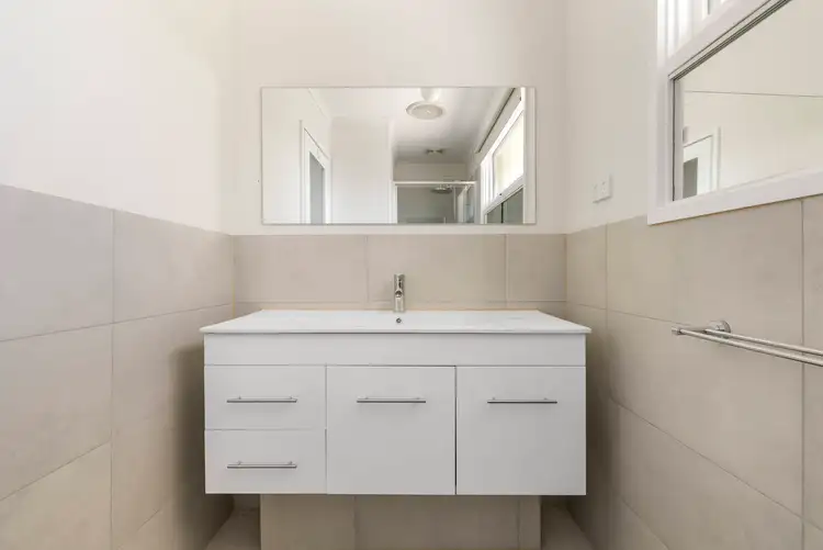 Sixth view of Homely unit listing, 1/25 Chauvel Street, Bentleigh East VIC 3165